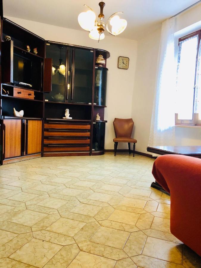 TassulloLa Casa Di Olivoアパートメント エクステリア 写真